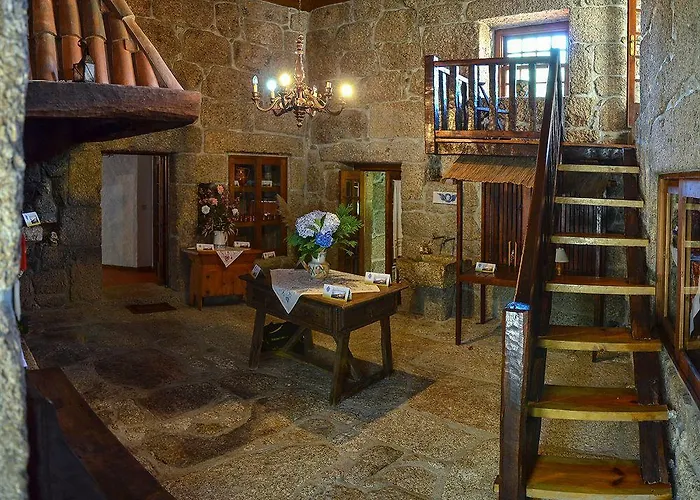 Quinta Brasao Da 컨트리하우스 *