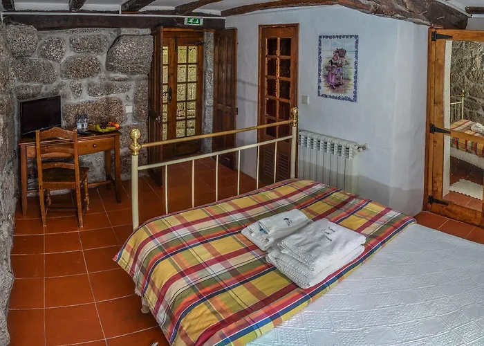 Quinta Brasao Da 컨트리하우스